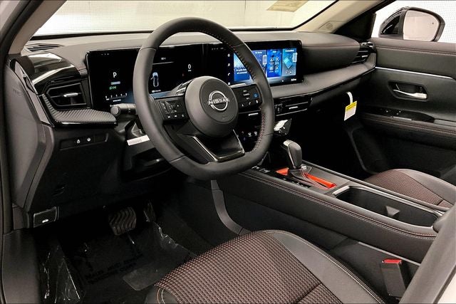 2026 Nissan Kicks SR AWD - Premium and Cold Weather Packages