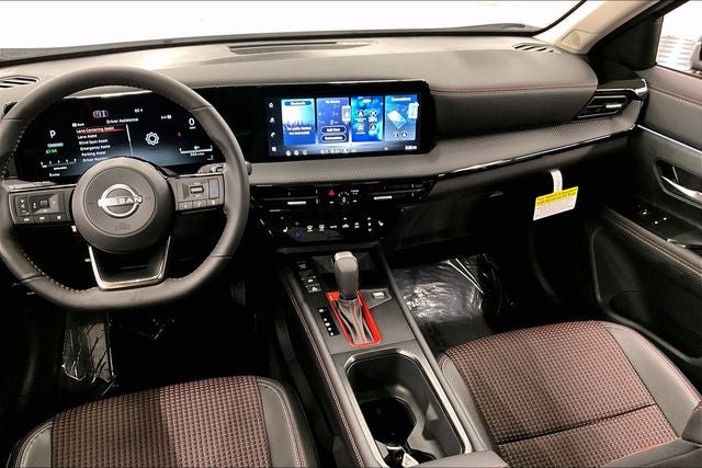 2026 Nissan Kicks SR AWD - Premium and Cold Weather Packages