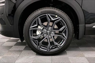 2026 Nissan Kicks SR AWD - Premium and Cold Weather Packages