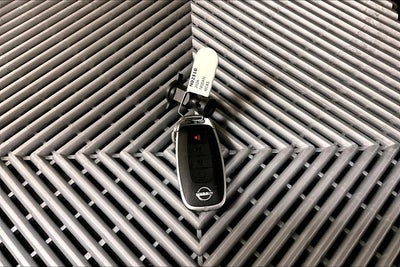 2026 Nissan Kicks SR AWD - Premium and Cold Weather Packages