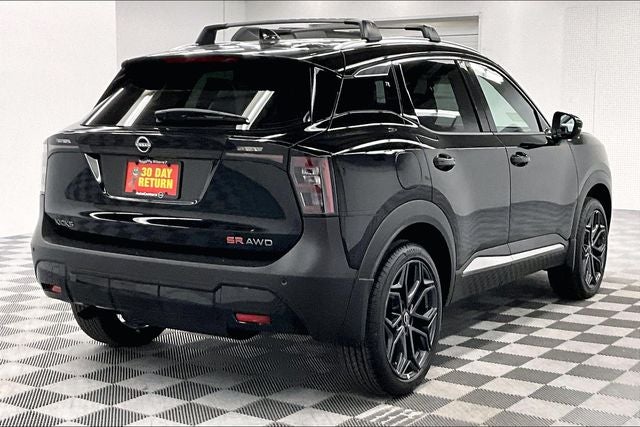 2026 Nissan Kicks SR AWD - Premium and Cold Weather Packages