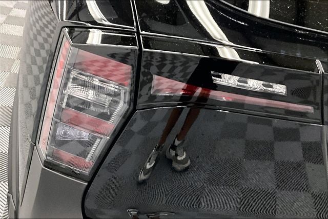 2026 Nissan Kicks SR AWD - Premium and Cold Weather Packages