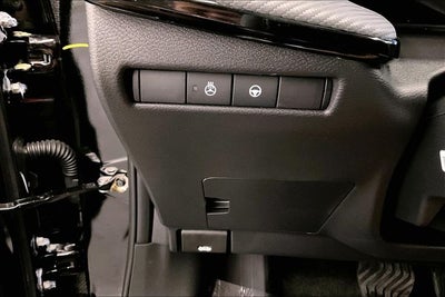 2026 Nissan Kicks SR AWD - Premium and Cold Weather Packages