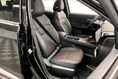 2026 Nissan Kicks SR AWD - Premium and Cold Weather Packages