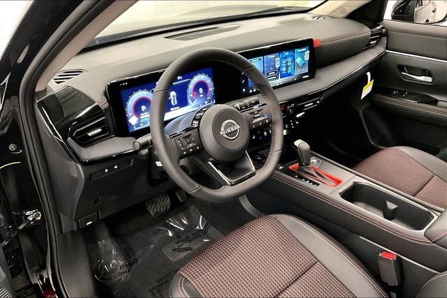 2026 Nissan Kicks SR AWD - Premium and Cold Weather Packages