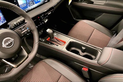 2026 Nissan Kicks SR AWD - Premium and Cold Weather Packages