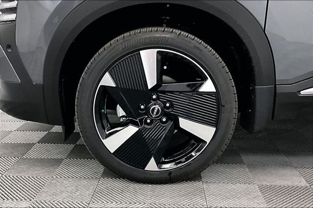 2026 Nissan Kicks SR AWD - Premium, Cold Weather, Electronics, Illumina