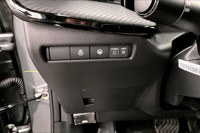 2026 Nissan Kicks SR AWD - Premium, Cold Weather, Electronics, Illumina