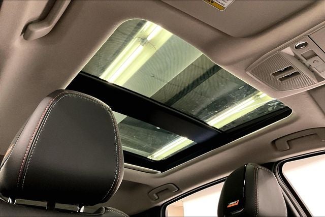 2026 Nissan Kicks SR AWD - Premium, Cold Weather, Electronics, Illumina