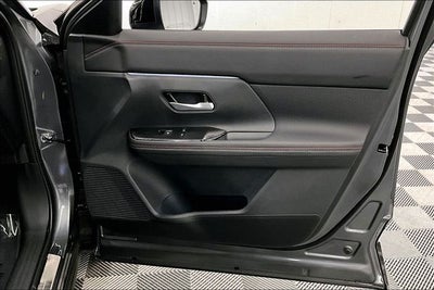 2026 Nissan Kicks SR AWD - Premium, Cold Weather, Electronics, Illumina