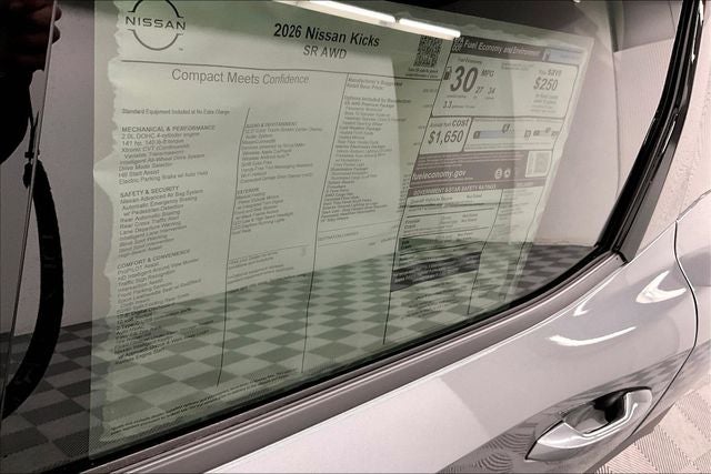 2026 Nissan Kicks SR AWD - Premium, Cold Weather, Electronics, Illumina