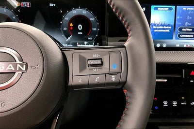 2026 Nissan Kicks SR AWD - Premium, Cold Weather, Electronics, Illumina