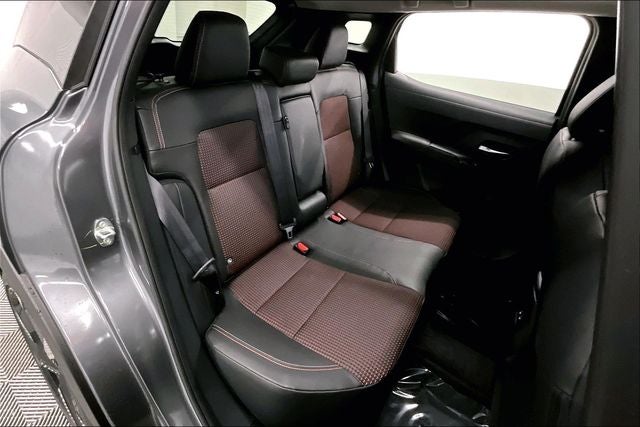 2026 Nissan Kicks SR AWD - Premium, Cold Weather, Electronics, Illumina