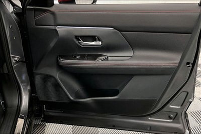 2026 Nissan Kicks SR AWD - Premium, Cold Weather, Electronics, Illumina