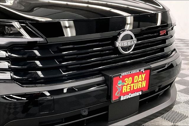 2026 Nissan Kicks SR AWD - Premium and Cold Weather Packages