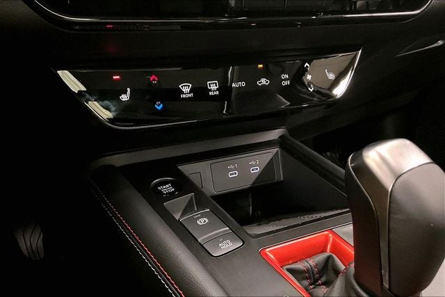 2026 Nissan Kicks SR AWD - Premium and Cold Weather Packages