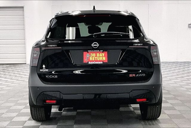 2026 Nissan Kicks SR AWD - Premium and Cold Weather Packages