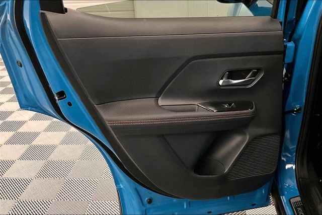 2025 Nissan Kicks SR AWD - Premium, Electronics, Illumination Pkgs