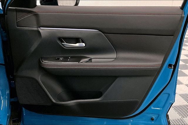 2025 Nissan Kicks SR AWD - Premium, Electronics, Illumination Pkgs