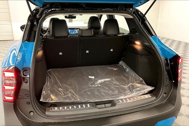 2025 Nissan Kicks SR AWD - Premium, Electronics, Illumination Pkgs