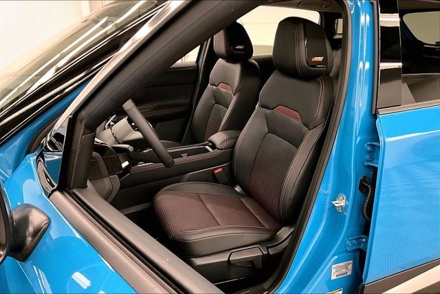 2026 Nissan Kicks SR AWD - Premium, Electronics, Cold Weather, Illumina