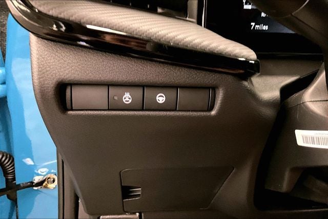2026 Nissan Kicks SR AWD - Premium, Electronics, Cold Weather, Illumina