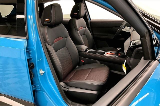 2026 Nissan Kicks SR AWD - Premium, Electronics, Cold Weather, Illumina