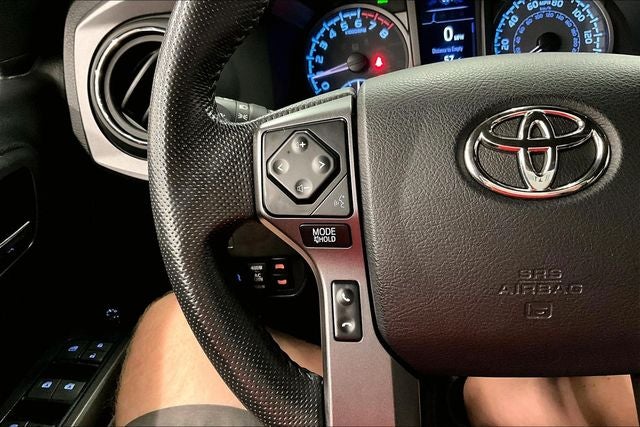 2022 Toyota Tacoma TRD Off-Road 4x4-Adaptive Cruise-Apple CarPlay/Android Auto