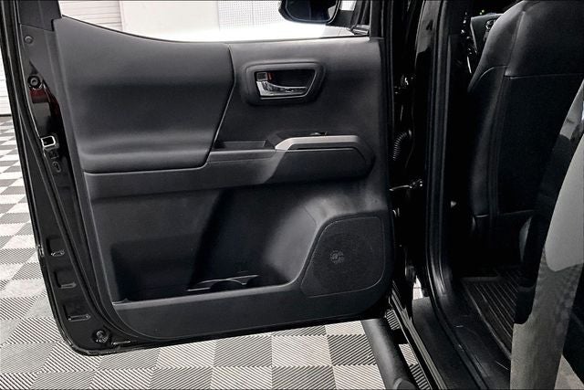 2023 Toyota Tacoma TRD Sport 4x4-Sunroof-Adaptive Cruise-Htd Leather