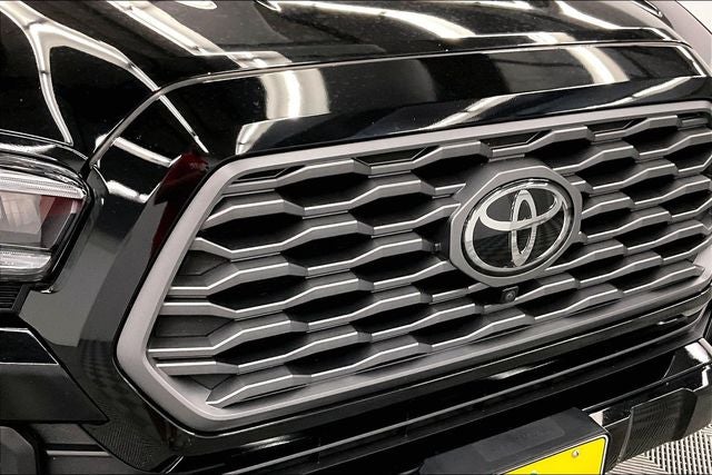 2023 Toyota Tacoma TRD Sport 4x4-Sunroof-Adaptive Cruise-Htd Leather