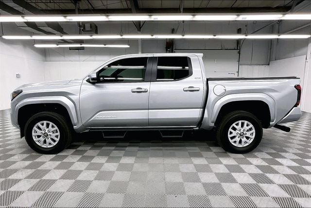2025 Toyota Tacoma SR5 4x4 - Adaptive Cruise - Blind Spot Detection