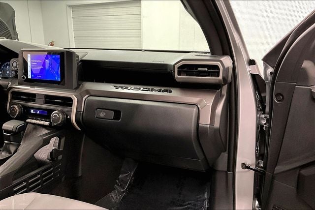 2025 Toyota Tacoma SR5 4x4 - Adaptive Cruise - Blind Spot Detection