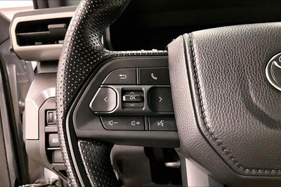 2025 Toyota Tacoma SR5 4x4 - Adaptive Cruise - Blind Spot Detection