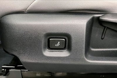 2025 Toyota Tacoma SR5 4x4 - Adaptive Cruise - Blind Spot Detection