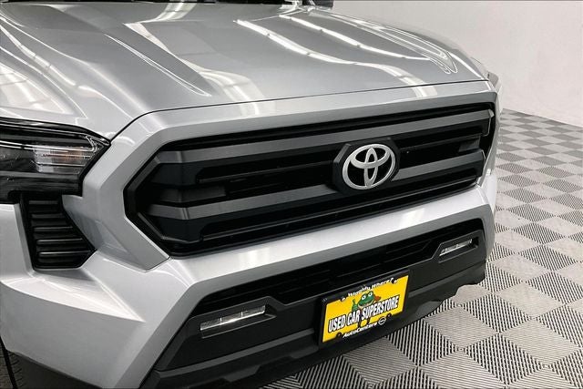 2025 Toyota Tacoma SR5 4x4 - Adaptive Cruise - Blind Spot Detection