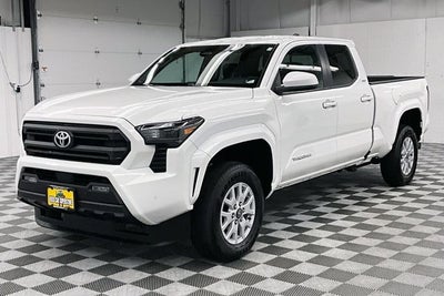 2025 Toyota Tacoma SR5 4x4 - Adaptive Cruise - Blind Spot Detection