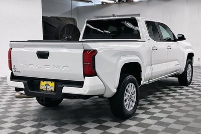 2025 Toyota Tacoma SR5 4x4 - Adaptive Cruise - Blind Spot Detection