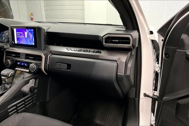 2025 Toyota Tacoma SR5 4x4 - Adaptive Cruise - Blind Spot Detection