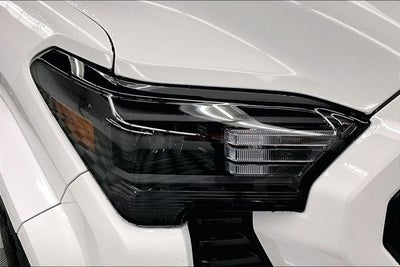 2025 Toyota Tacoma SR5 4x4 - Adaptive Cruise - Blind Spot Detection