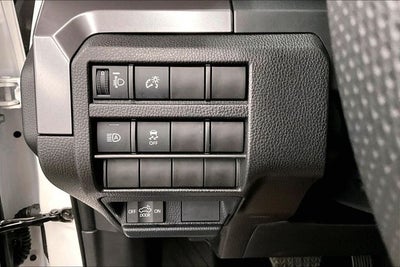 2025 Toyota Tacoma SR5 4x4 - Adaptive Cruise - Blind Spot Detection