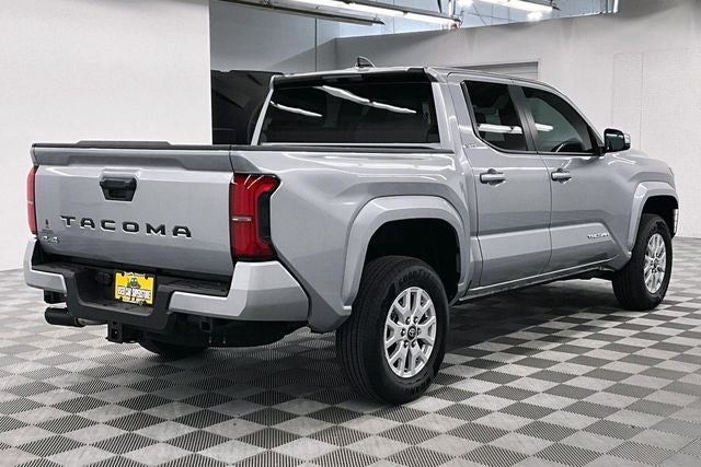 2025 Toyota Tacoma SR5 4x4 - Adaptive Cruise - Blind Spot Detection