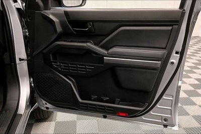 2025 Toyota Tacoma SR5 4x4 - Adaptive Cruise - Blind Spot Detection