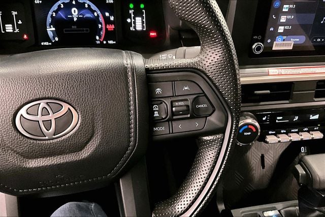 2025 Toyota Tacoma SR5 4x4 - Adaptive Cruise - Blind Spot Detection