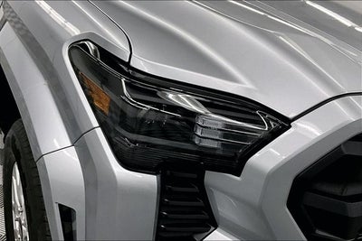 2025 Toyota Tacoma SR5 4x4 - Adaptive Cruise - Blind Spot Detection