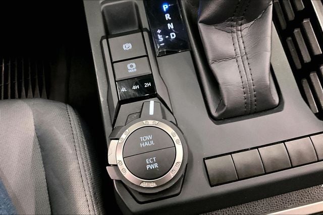 2025 Toyota Tacoma SR5 4x4 - Adaptive Cruise - Blind Spot Detection