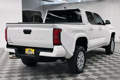 2025 Toyota Tacoma SR5 4x4 - Adaptive Cruise - Blind Spot Detection