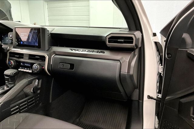 2025 Toyota Tacoma SR5 4x4 - Adaptive Cruise - Blind Spot Detection