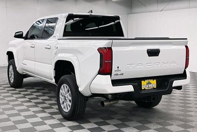 2025 Toyota Tacoma SR5 4x4 - Adaptive Cruise - Blind Spot Detection