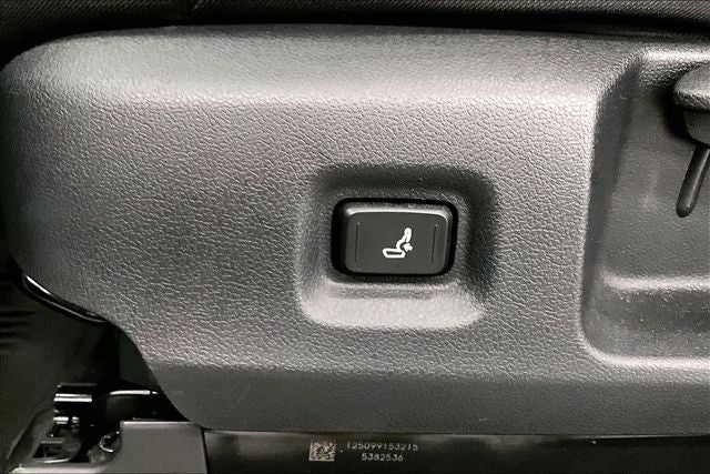 2025 Toyota Tacoma SR5 4x4 - Adaptive Cruise - Blind Spot Detection