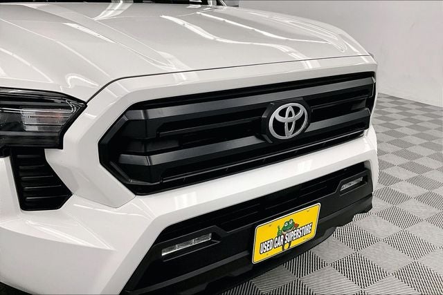 2025 Toyota Tacoma SR5 4x4 - Adaptive Cruise - Blind Spot Detection